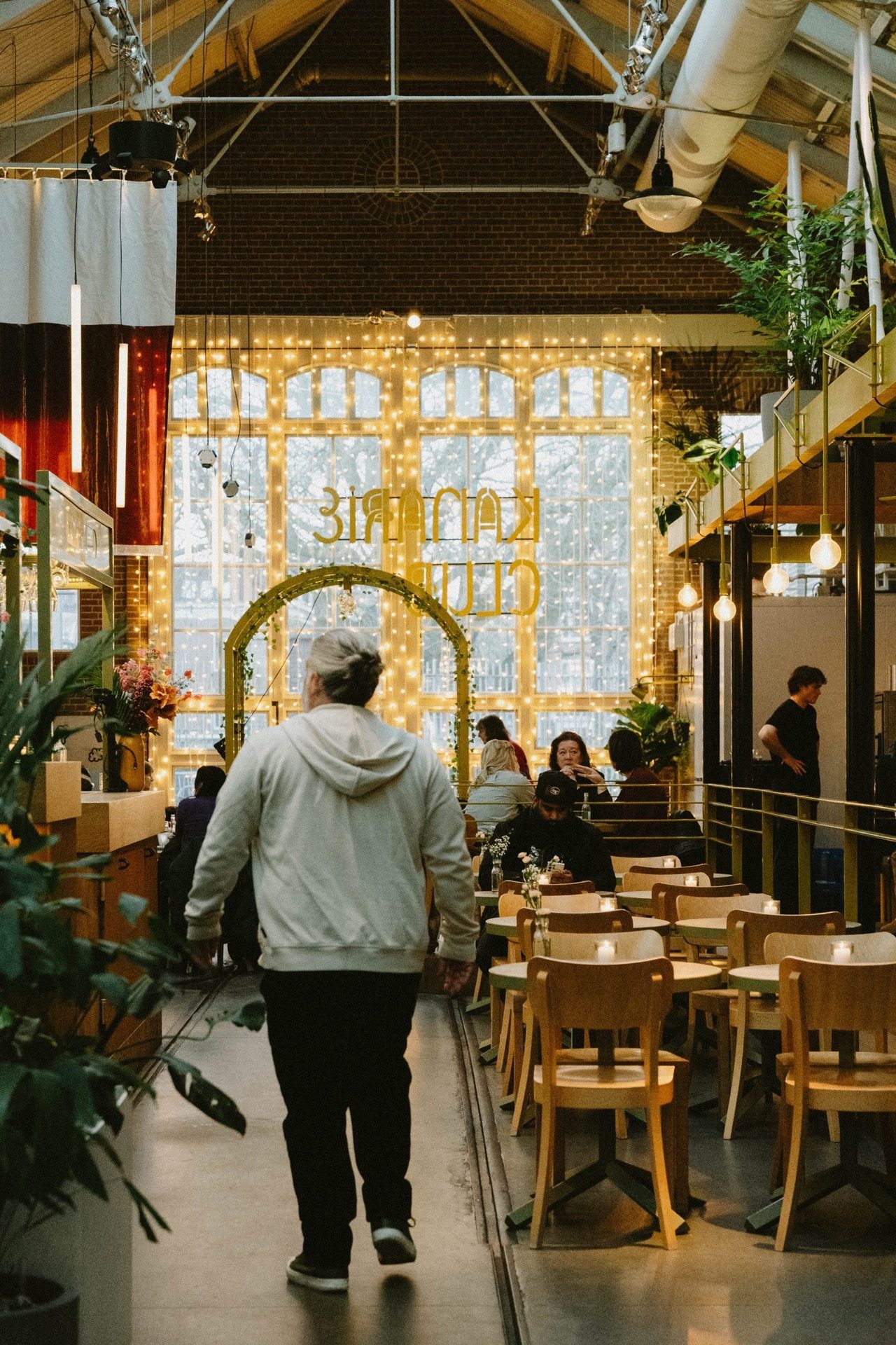 Kanarie Club — Foodhallen Amsterdam (4)