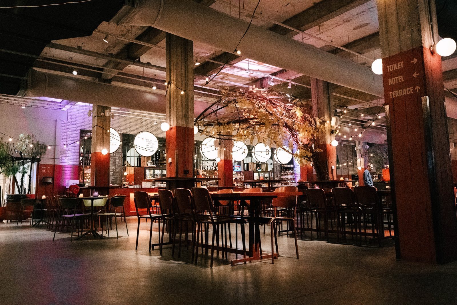 Full Venue — Foodhallen Rotterdam (6)